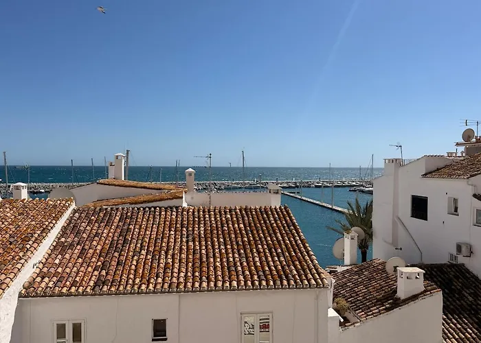 Marina View Escape - 2 Bedrooms Marbella