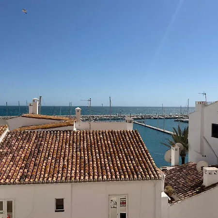 Marina View Escape - 2 Bedrooms Marbellac